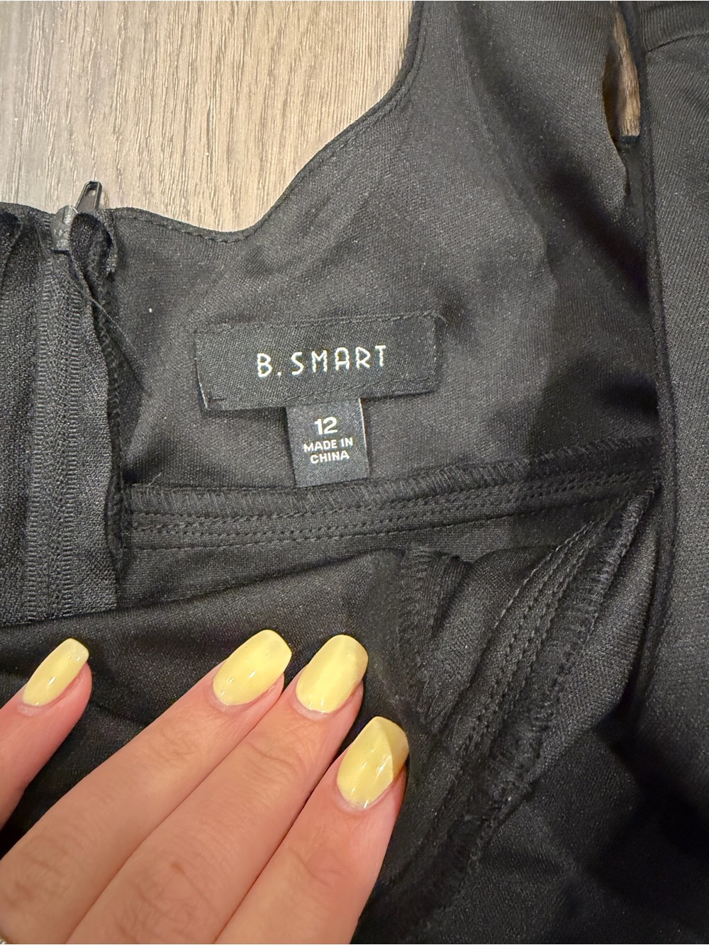 B. Smart Black Sleeveless A-Line Dress - Picture 3 of 4